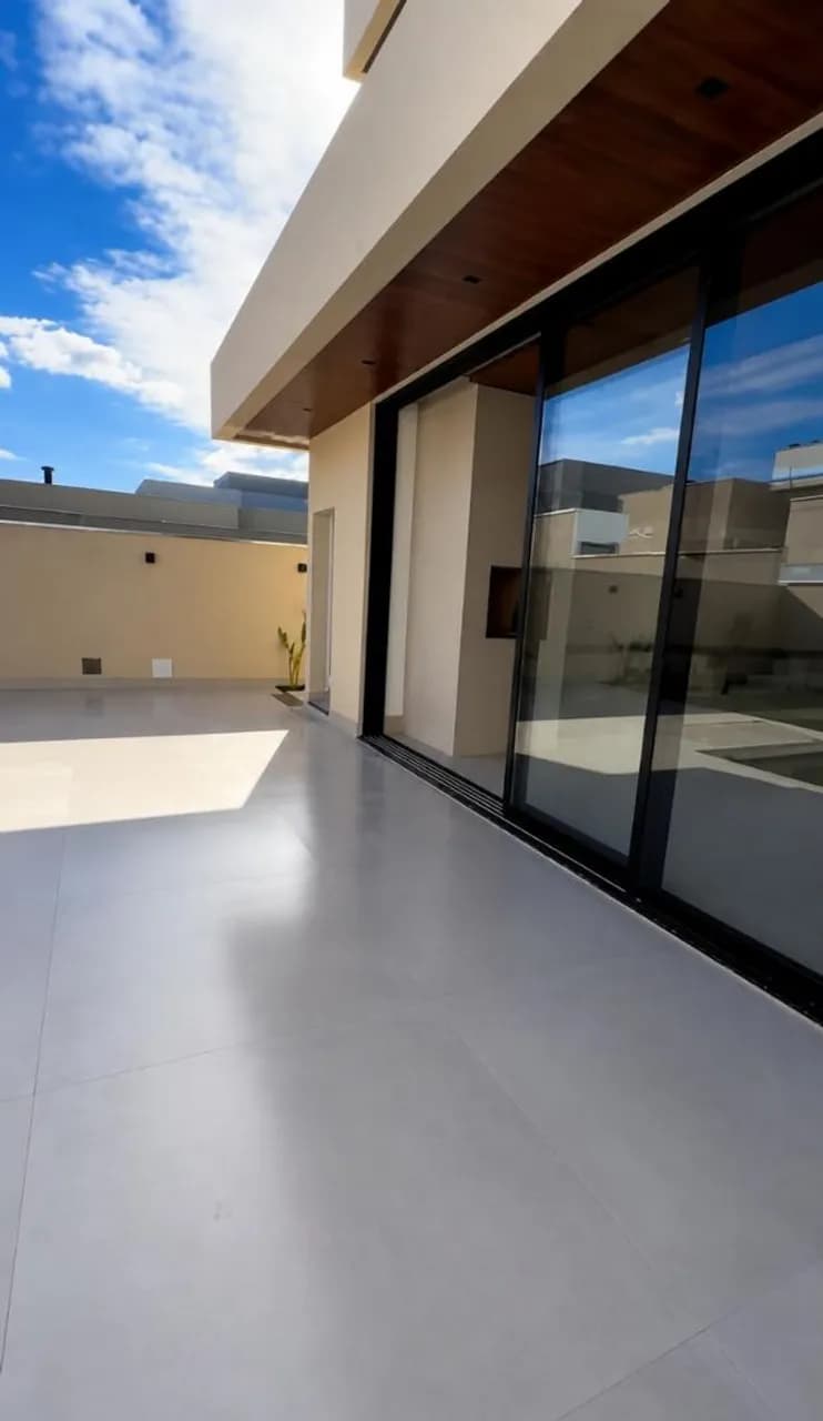 Casa em Gávea - Uberlândia