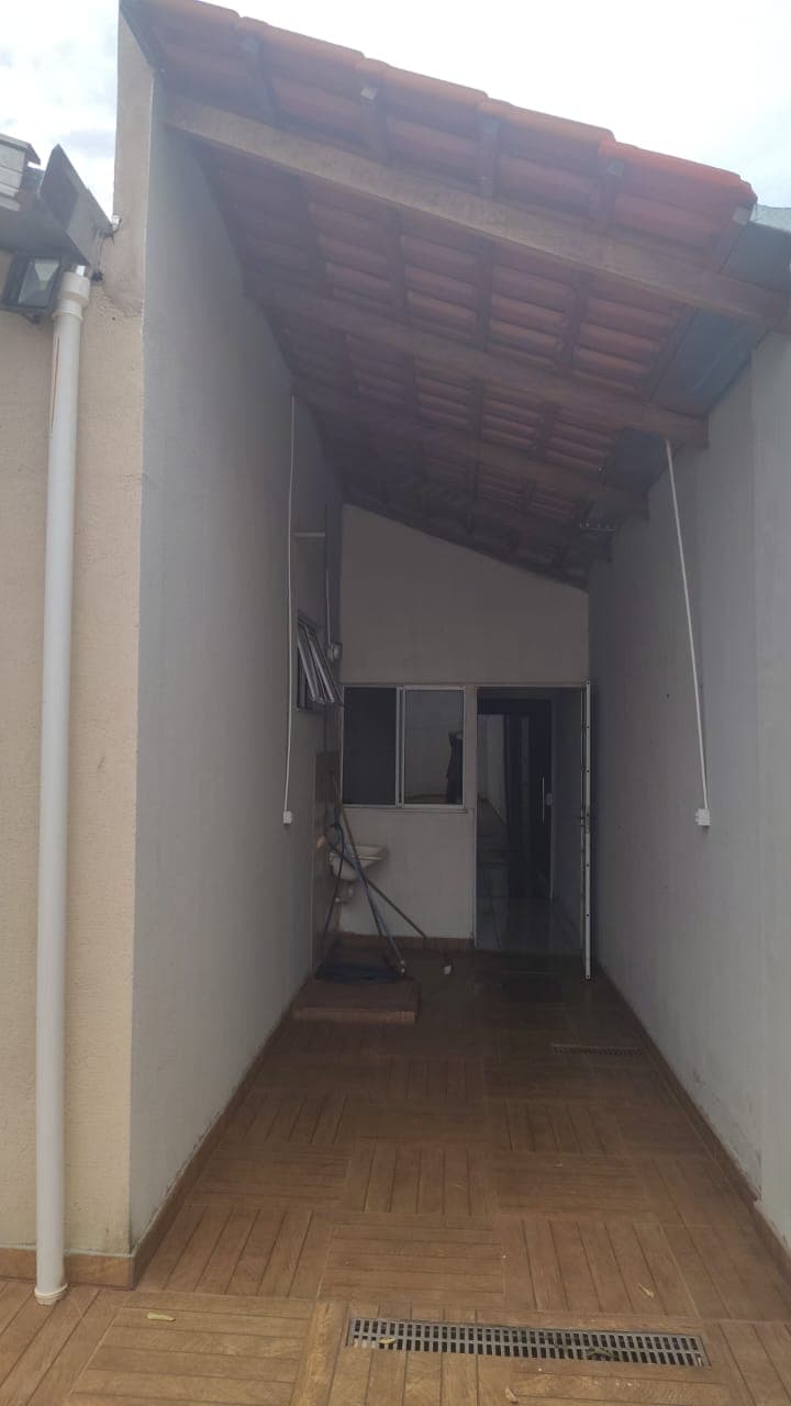 Casa em Loteamento Residencial Pequis - Uberlândia