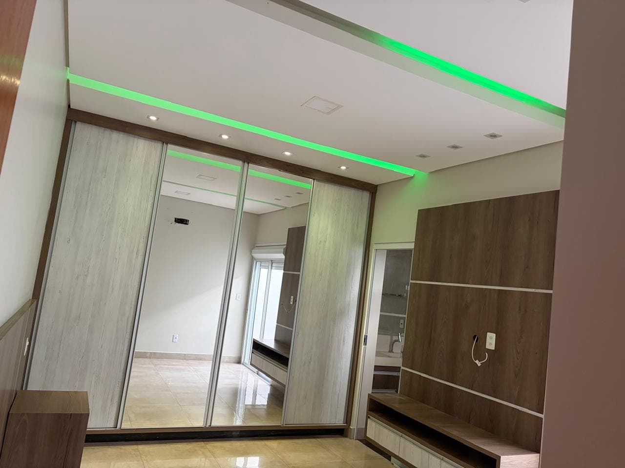Casa em New Golden Ville - Uberlândia