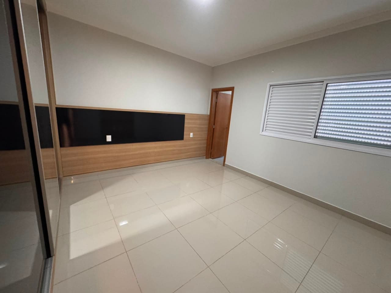 Casa em Novo Mundo - Uberlândia