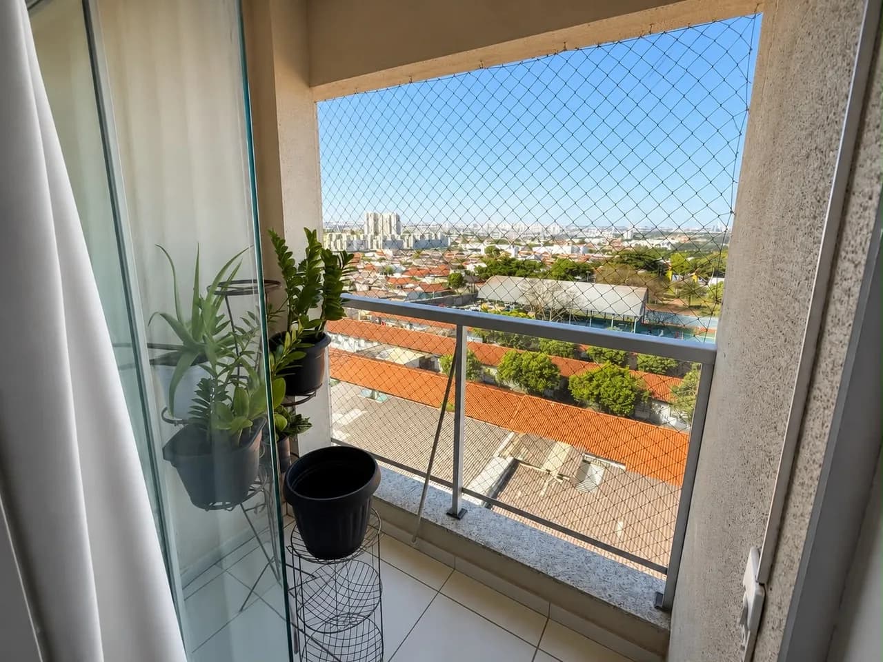 Apartamento em Luizote de Freitas - Uberlândia